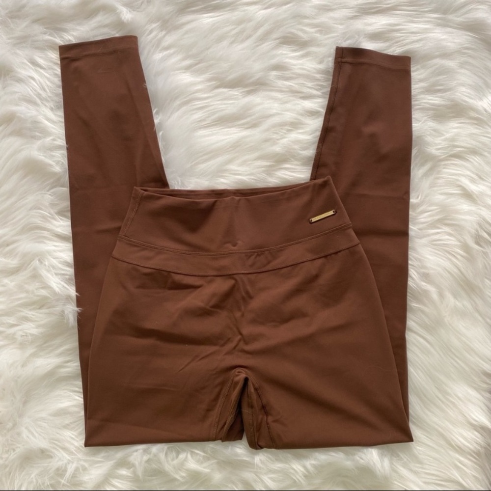 Gymshark Whitney Simmons dandelion brown leggings